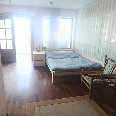Апартаменти Galata Sea View Варна